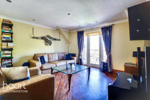2 bedroom apartment for sale, 3 Pineview Court, The Ridgeway