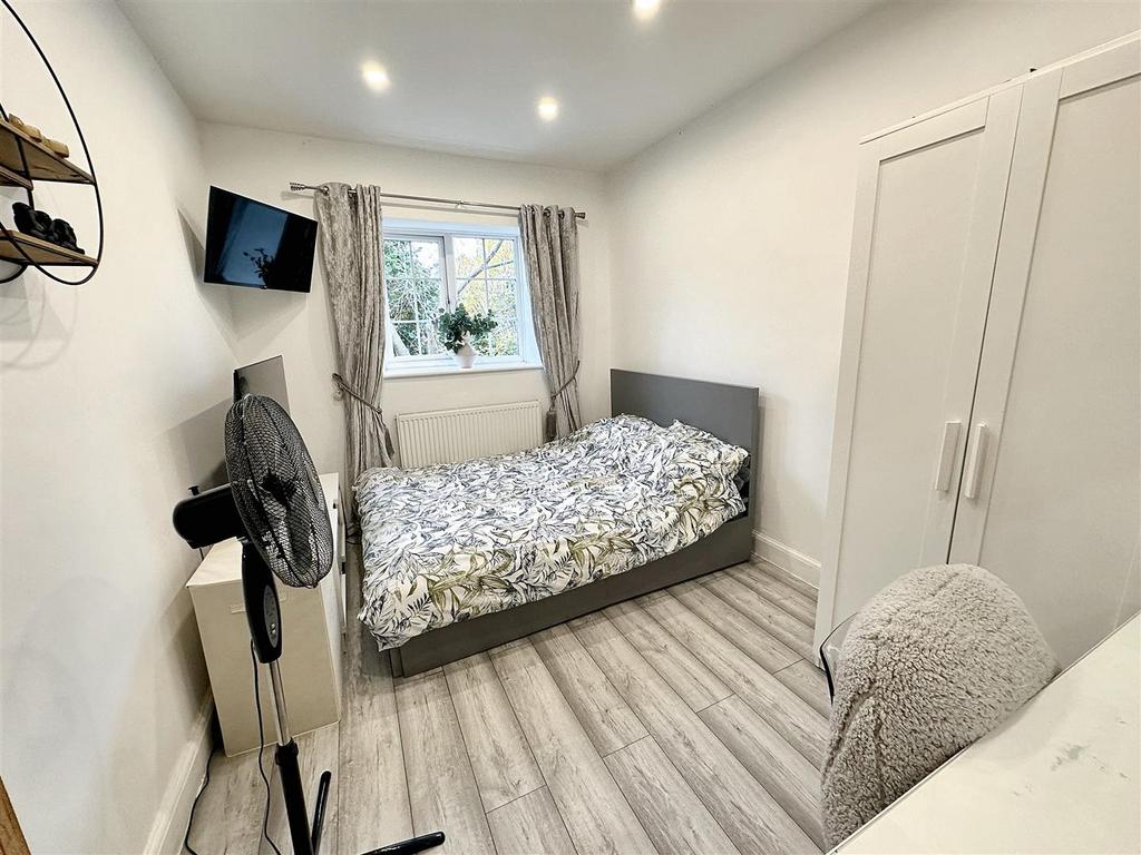 Bedroom Three.jpg