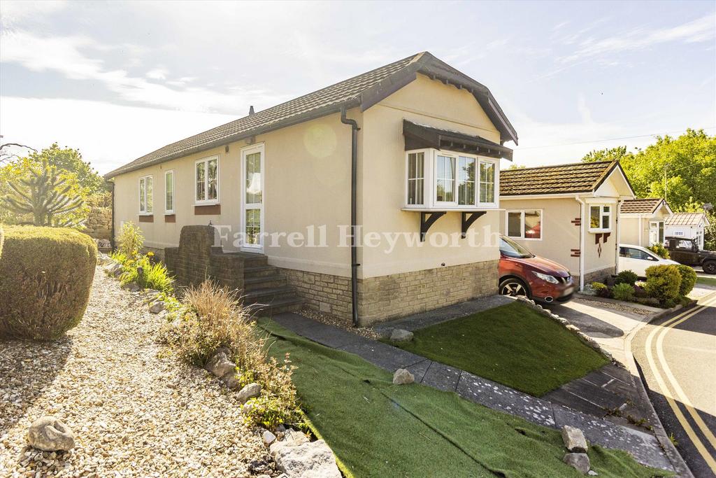 External view 2