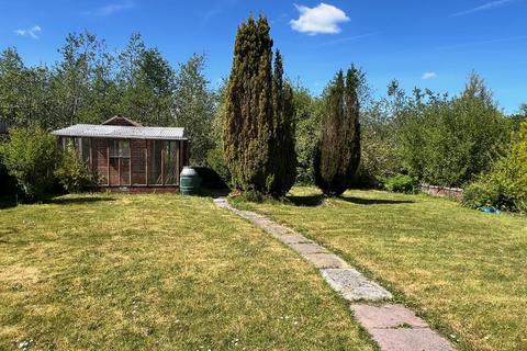 2 bedroom detached bungalow for sale, Pontardulais Road, Tycroes, Ammanford, Carmarthenshire.