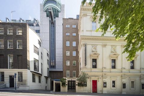 2 bedroom flat for sale, Aria House, Covent Garden, London, WC2B