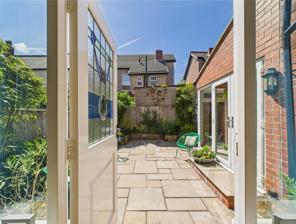 Garden 3.jpg