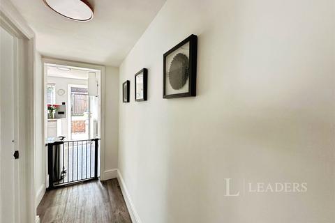 41 Brook Road, Southampton, SO18 6AZ