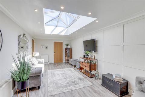 3 bedroom detached house for sale, Meadow Lane, Long Eaton NG10