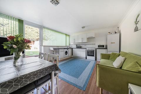 17 Ivy Close, Gravesend, DA12 5NP