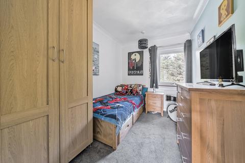 17 Ivy Close, Gravesend, DA12 5NP