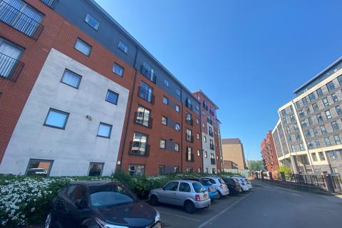 3 bedroom flat for sale, Woden Street, Salford, M5