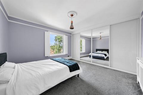 1 bedroom flat for sale, Widmore Road, Bromley