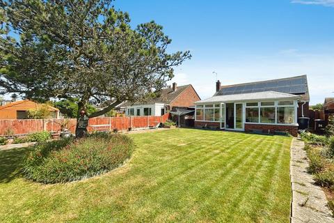 2 bedroom detached bungalow for sale, Blean View Road, Herne Bay