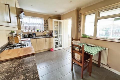 34 Blean View Road, Herne Bay, CT6 7RA