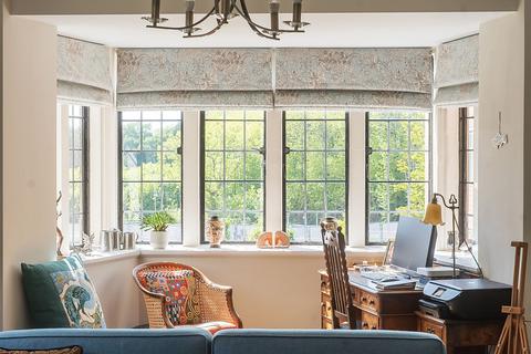 undefined, Kings Drive, Midhurst, GU29