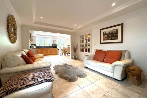 undefined, Old Orchard, Farndon Road, Newark