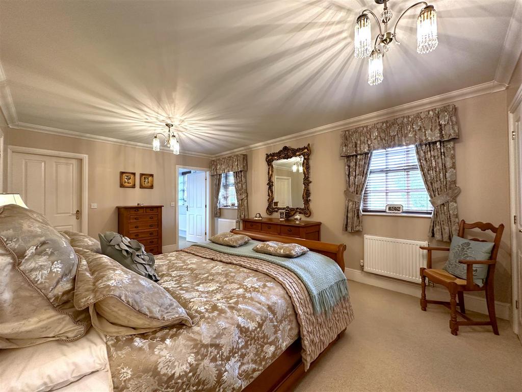 Bedroom One Into En-Suite 196