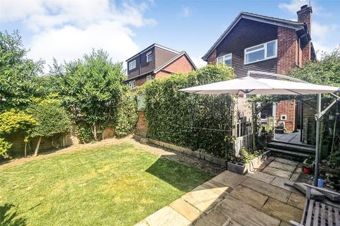 Rivendell Cross Road, Ash Vale, Aldershot, GU12 5BQ