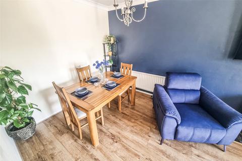 Rivendell Cross Road, Ash Vale, Aldershot, GU12 5BQ