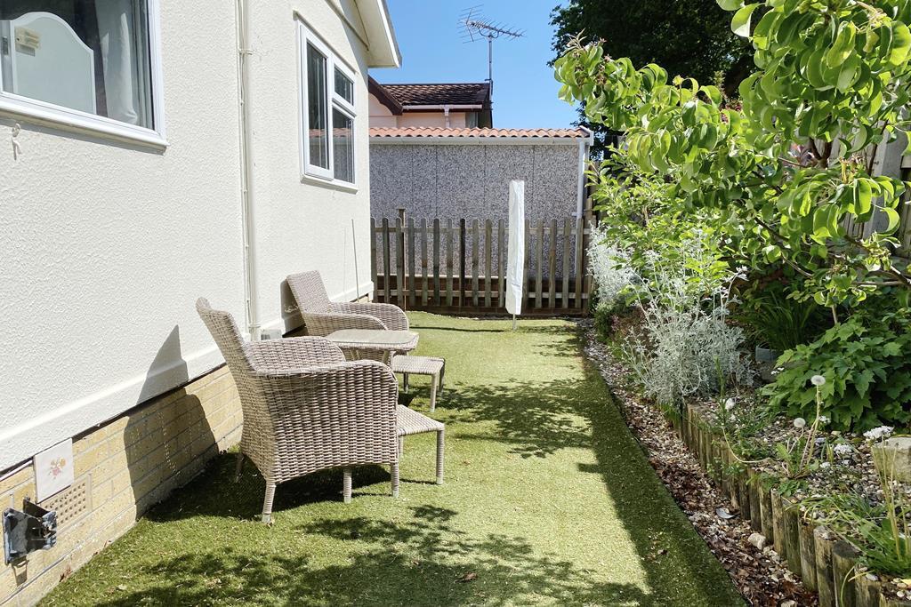 Sunny Garden
