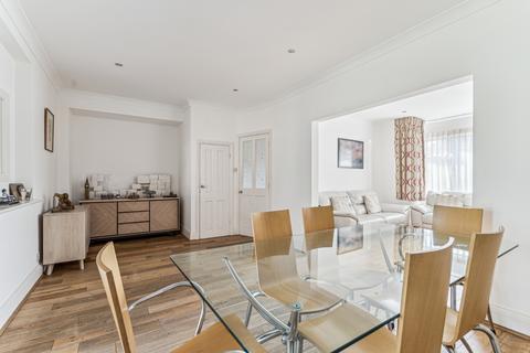 4 bedroom semi-detached house for sale, Sylvia Avenue, Hatch End, Pinner HA5
