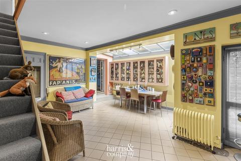 49 Courthope Road, London, NW3 2LE