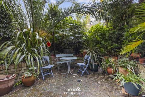 49 Courthope Road, London, NW3 2LE