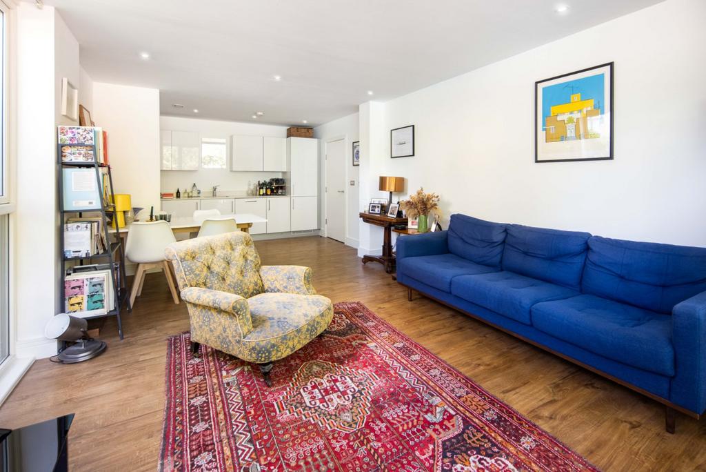 Living Room/Kitchen