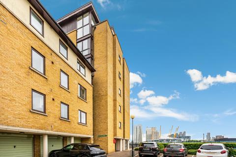 2 bedroom flat to rent, Cold Harbour, London, E14