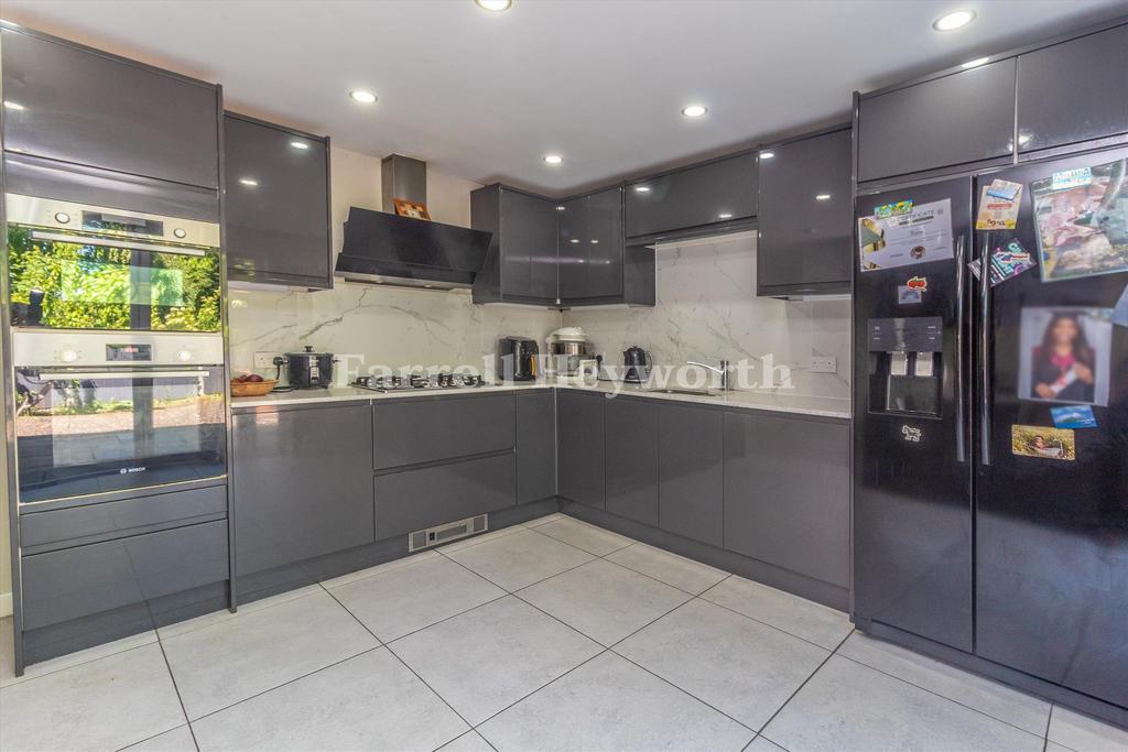Kitchen image 2