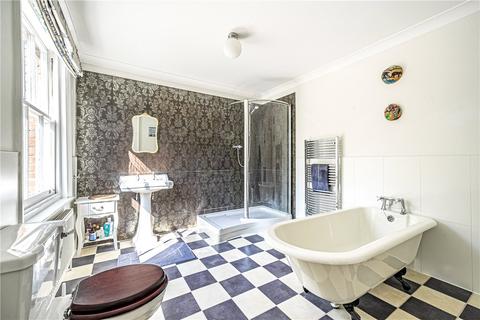 18 Elm Road, Winchester, SO22 5AG