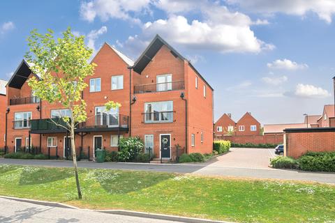12 Venta Drive, Winchester, SO22 6FS