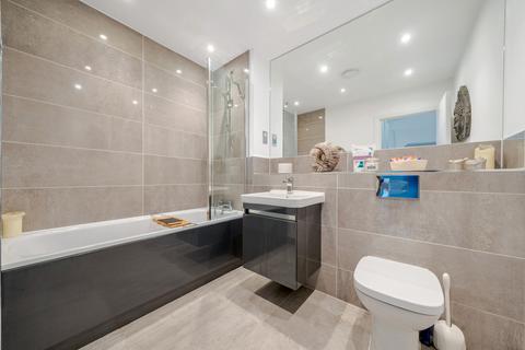 12 Venta Drive, Winchester, SO22 6FS