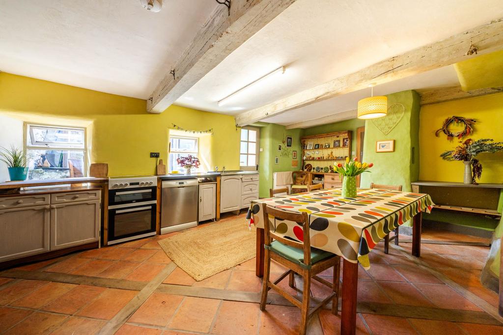 Kitchen diner