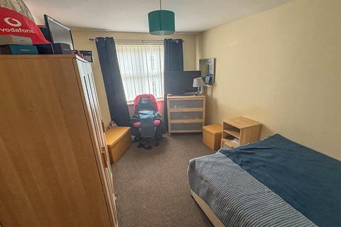 2 bedroom apartment for sale, Rekendyke Mews, South Shields