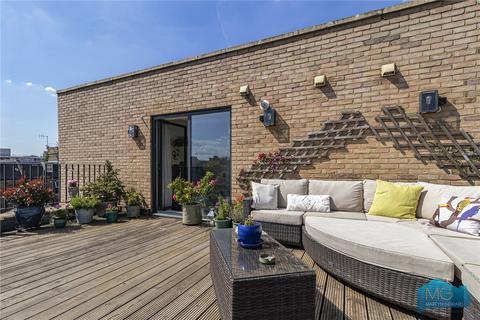 Canning Crescent, London, N22