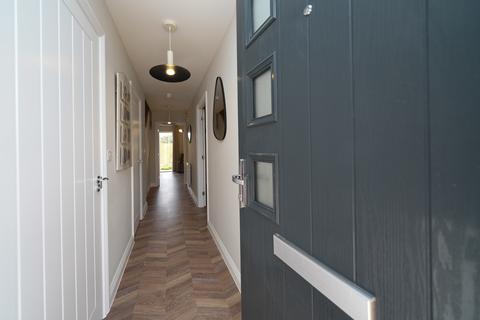 4 bedroom detached house for sale, Plot 70, The Katesbridge at Western Gate, Marlborough Road SN3