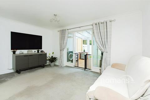 undefined, Ruth Close, Farnborough, GU14