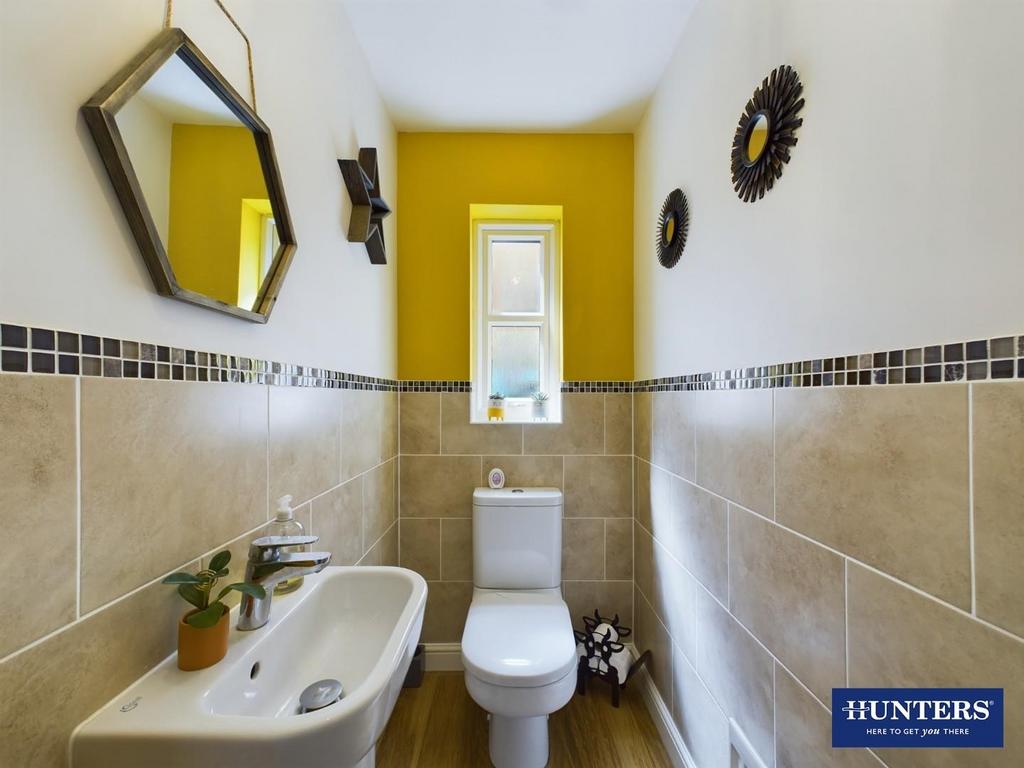 WC/Cloakroom