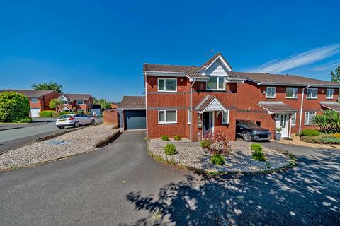 1 Foxfields Way, Huntington, Cannock, WS12 4TA