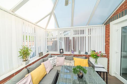 1 Foxfields Way, Huntington, Cannock, WS12 4TA
