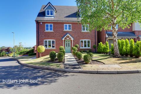 5 bedroom detached house for sale, Moat Lane, Crewe
