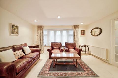 undefined, Temple Mead Close, Stanmore HA7