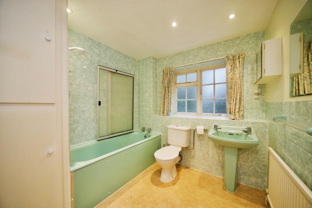 Davidson Frost-Wellings, DFW, Temple Mead Close, S