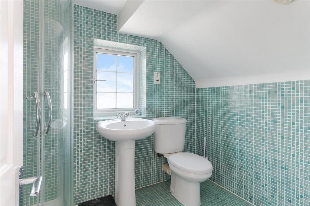 MANOR GREEN ROAD (15).jpg