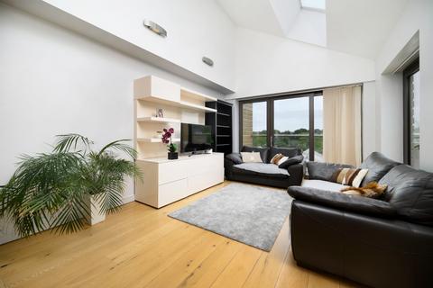 2 bedroom apartment for sale, Sunflower Court, London NW2