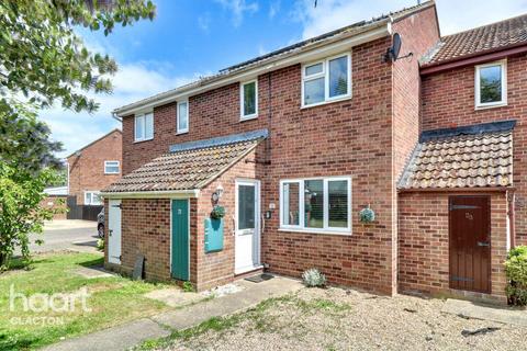 21 Blake Drive, Clacton-on-sea, CO16 8ED