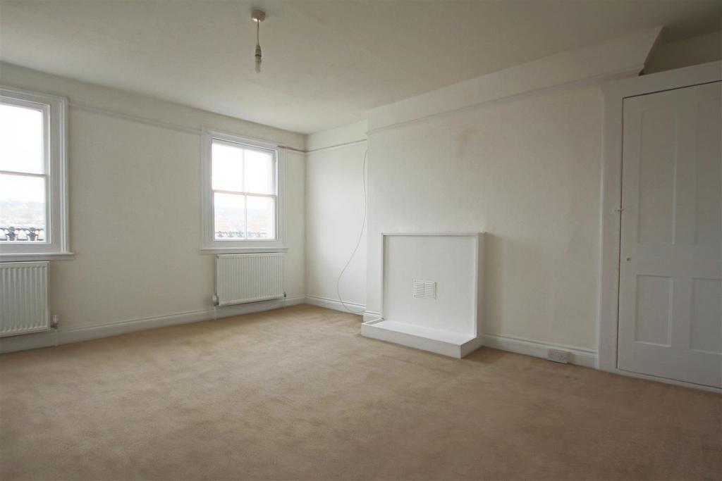 Second Floor Lounge