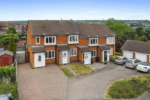 2 bedroom end of terrace house for sale, Barker Close, Lawford, Manningtree