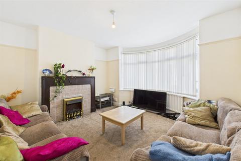 205 Crescent Road, Middlesbrough, TS1 4QX