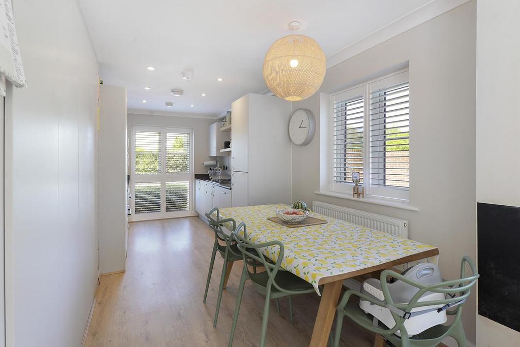 Living/Dining Space