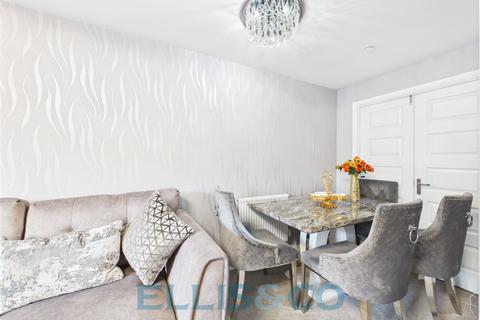 4 bedroom terraced house for sale, Crabapple Road, Tonbridge, Kent, TN9