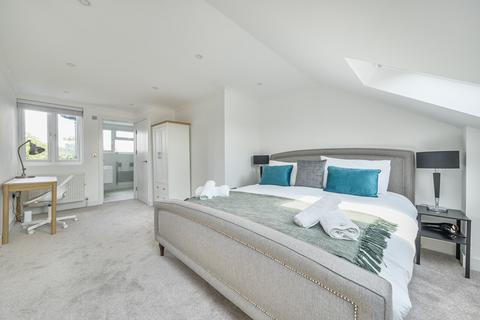 4 bedroom semi-detached house for sale, Thorpe Road, Kingston Upon Thames, KT2