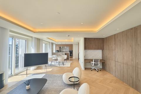 3 bedroom flat for sale, Parkside Apartments, London W12